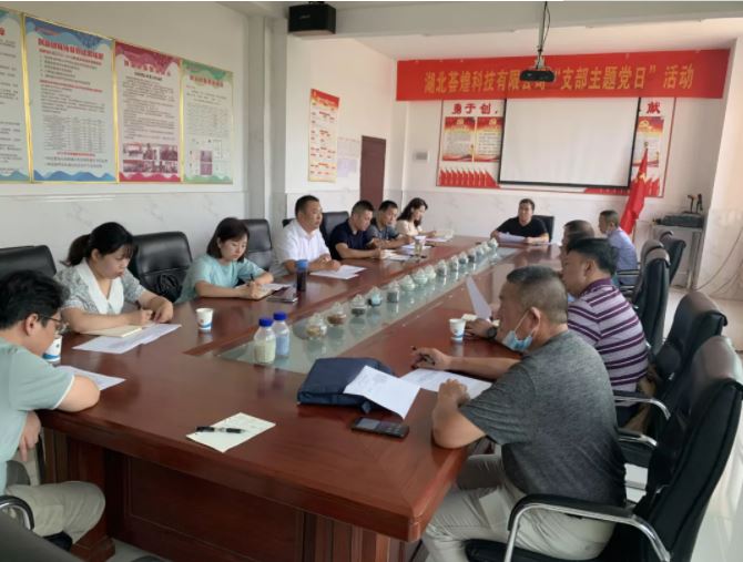 千人進千企    服務(wù)推發(fā)展